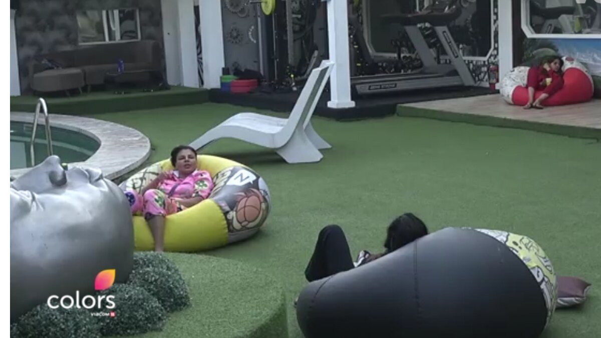 Bigg Boss 14: Rakhi Sawant tries to cheer up Sonali Phogat with her motivational words; Explains, “There’s no friend better than God”