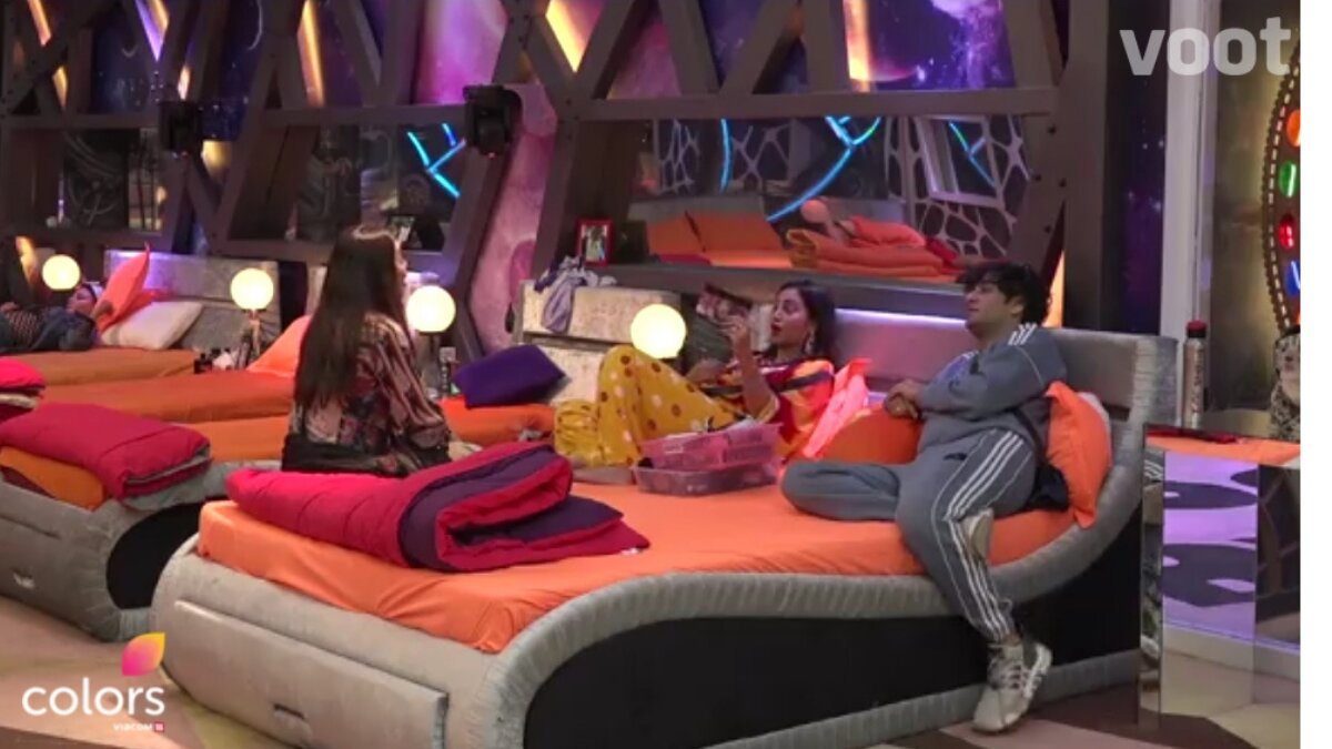 Bigg Boss 14: Devoleena Bhattacharjee is all PRAISES for Hina Khan over her styling-sense, says ‘Everyone started following her’