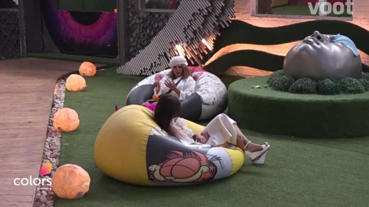 Bigg Boss 14: Rakhi Sawant seeks Devoleena Bhattacharjee’s help to win Abhinav Shukla; Says, “Dil aya ghadhe pe toh ghoda kya chiz hain”