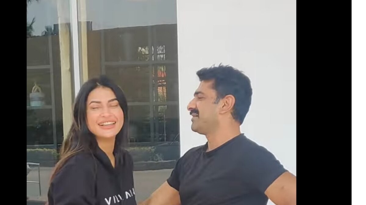 Bigg Boss 14: The new couple in town- Pavitra Punia turns pink as she blushes while stepping out with Eijaz Khan