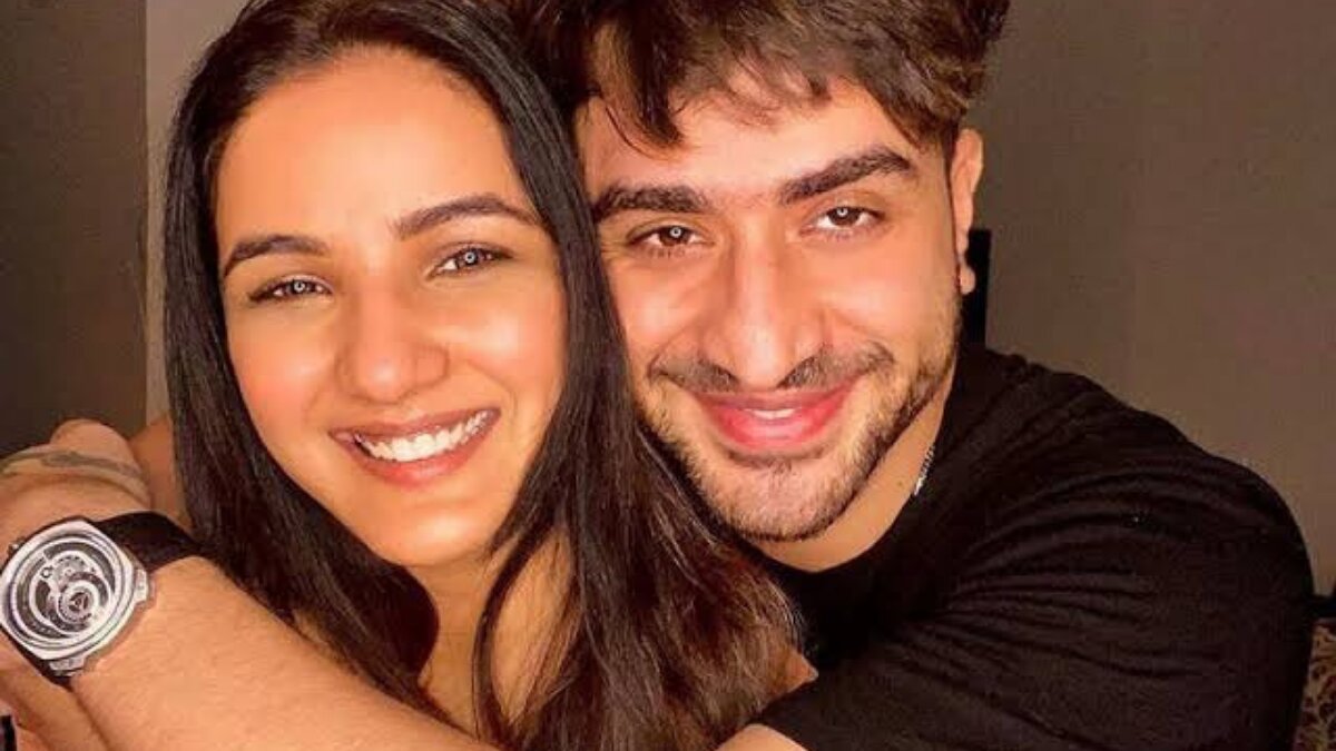 Bigg Boss 14: Jasmin Bhasin is not planning on marriage with Aly Goni right now; Says, “Shaadi kahaan abhi toh sirf realisation of love hua hai”
