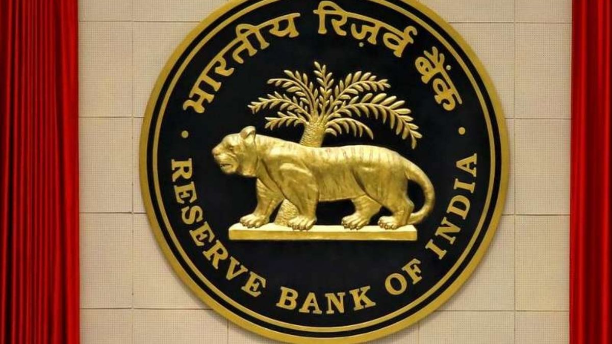 RBI forms panel to see if they can consolidate urban co-operative banks