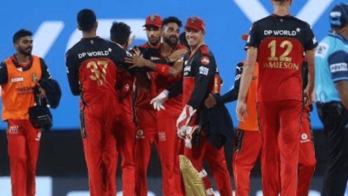IPL 2021: SRH collapse in low scoring thriller against RCB
