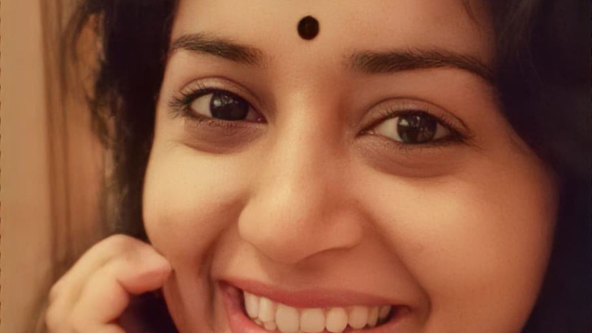 Meera Jasmine returns after hiatus in Sathyan Anthikadu film