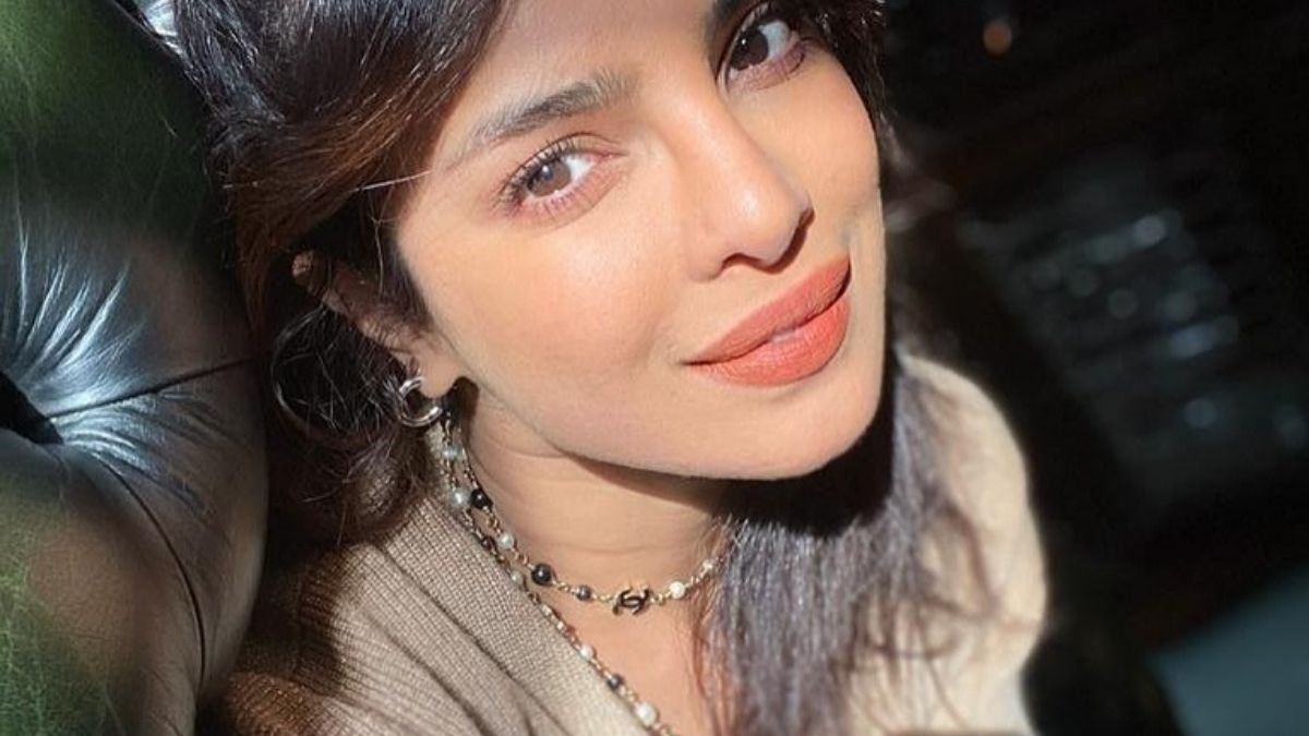 Priyanka Chopra is grateful to be ‘living in the light’
