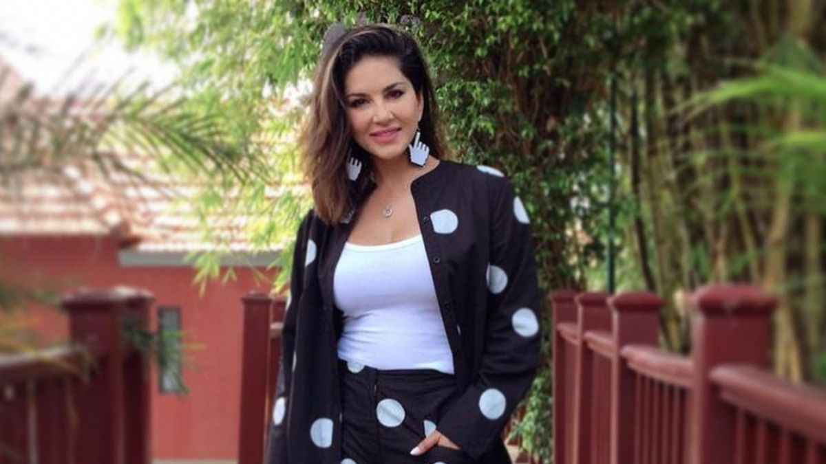 Sunny Leone: Difficult to box with mask on, but safety over comfort