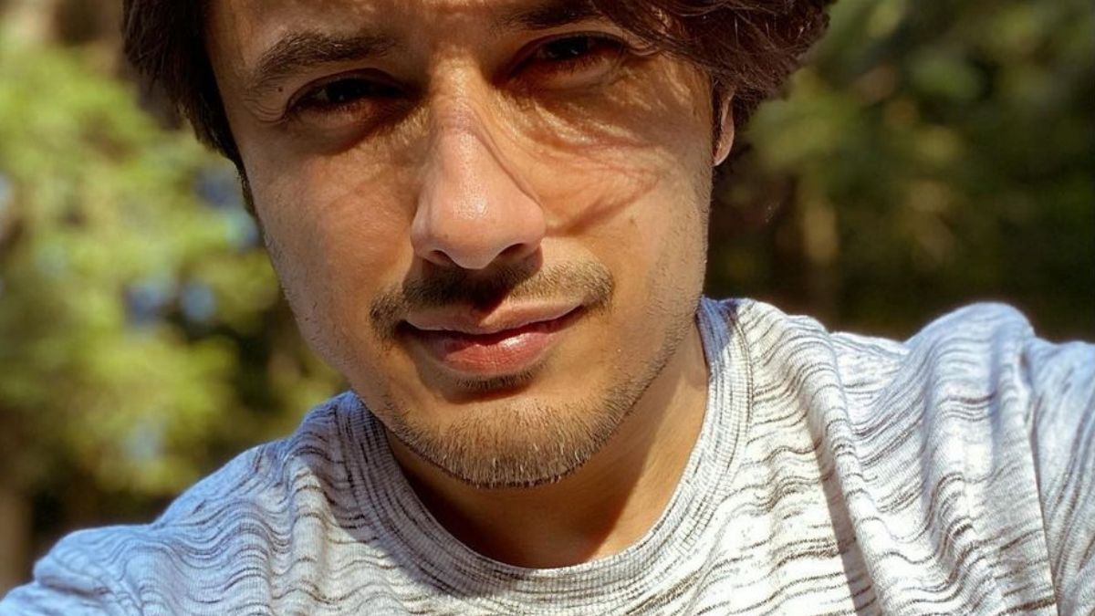 Pakistani actor-singer Ali Zafar prays for wellbeing of India