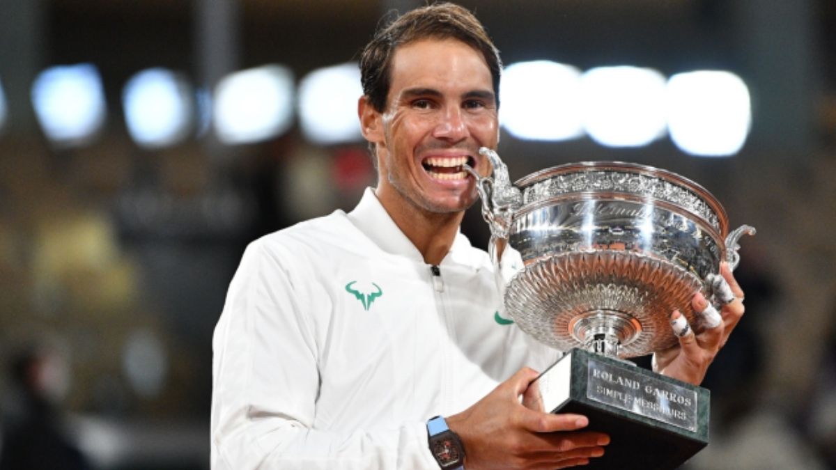 Rafael Nadal equals Roger Federer Slam record and wins the Laureus Sportsman of the Year Award