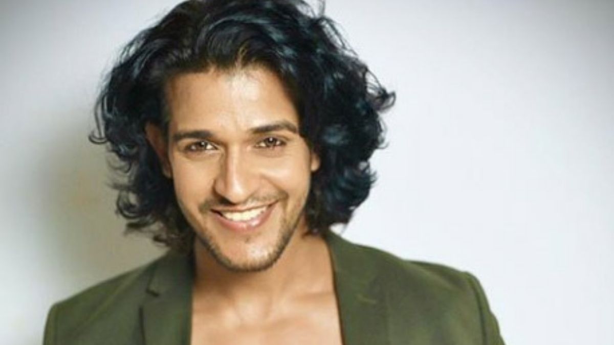 “Vighnaharta Ganesh” actor Kuldeep Singh practices yoga for fitness