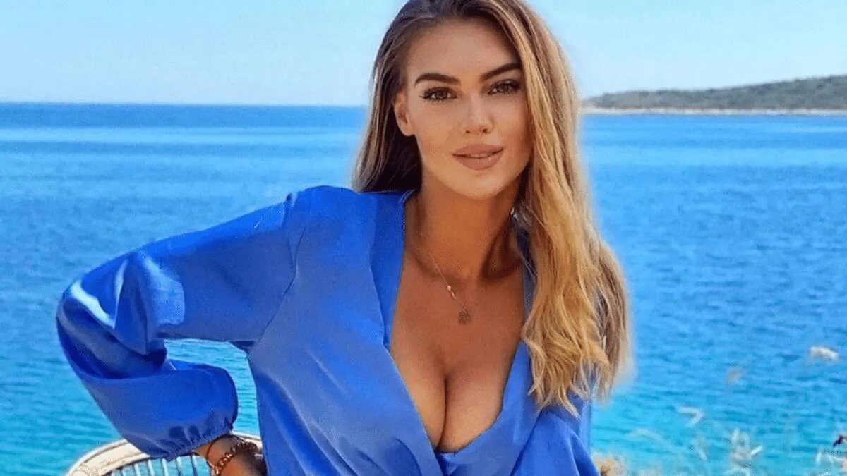 Who is Veronika Rajek? Who is her husband?