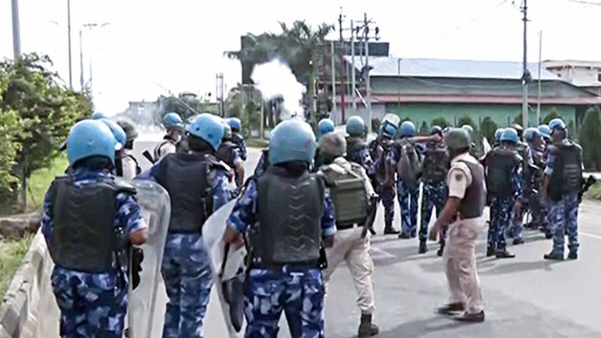 Manipur Government imposes Internet Ban and Curfew over Student Protest; Fifty Students Injured