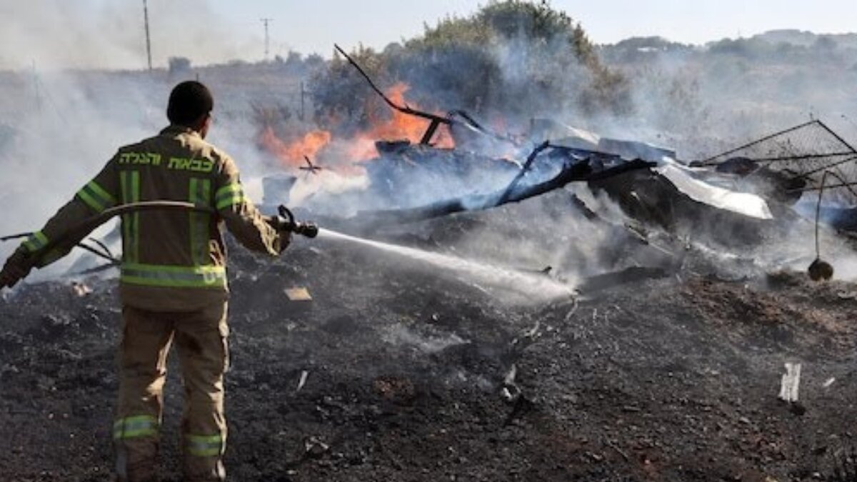 Hezbollah Commander Killed in Israeli Strike on Beirut Suburbs