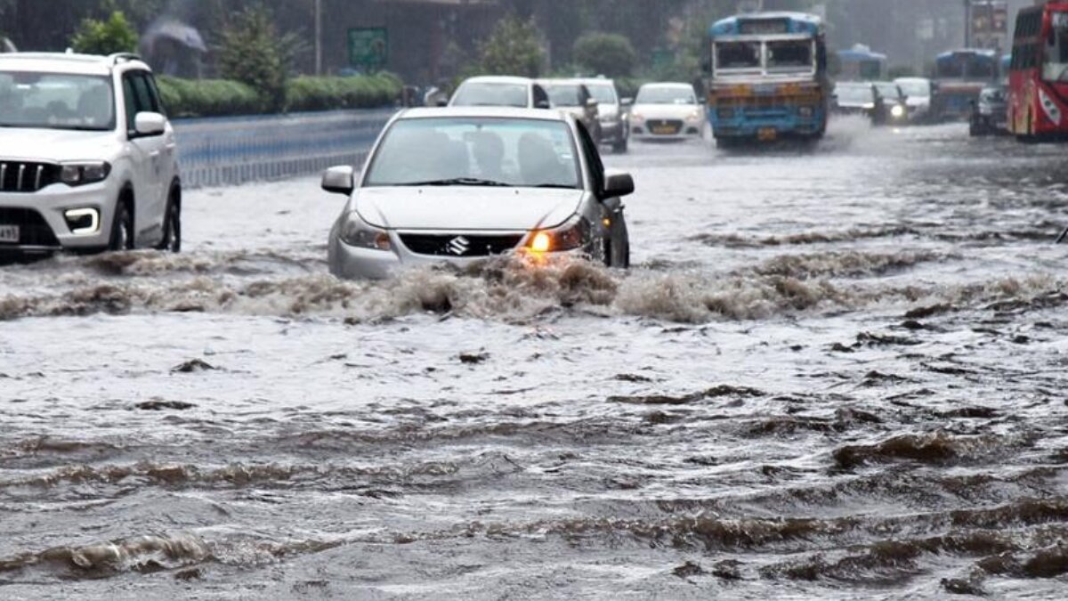 Death Toll Rises to Four in West Bengal as Cyclone Dana Claims Two More Lives
