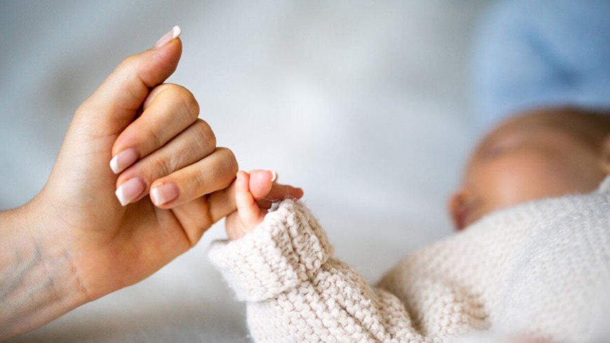 Feeding Your Newborn Right: Five Nutritious Foods to Start With