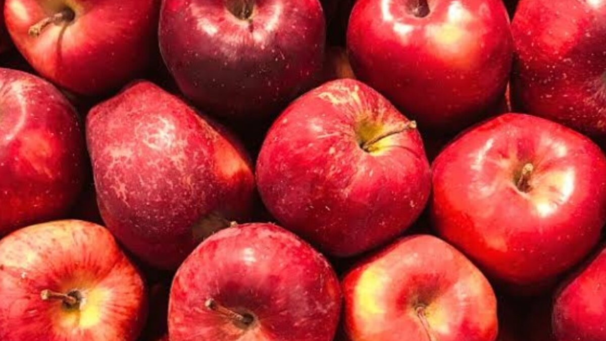 Why Apples Are the Secret to a Healthier, Happier You