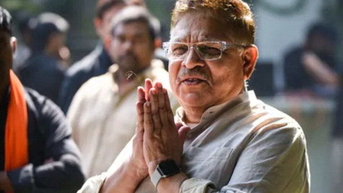 Allu Arjun’s Father Visits Hospitalised Victim of Pushpa 2 Premiere Tragedy