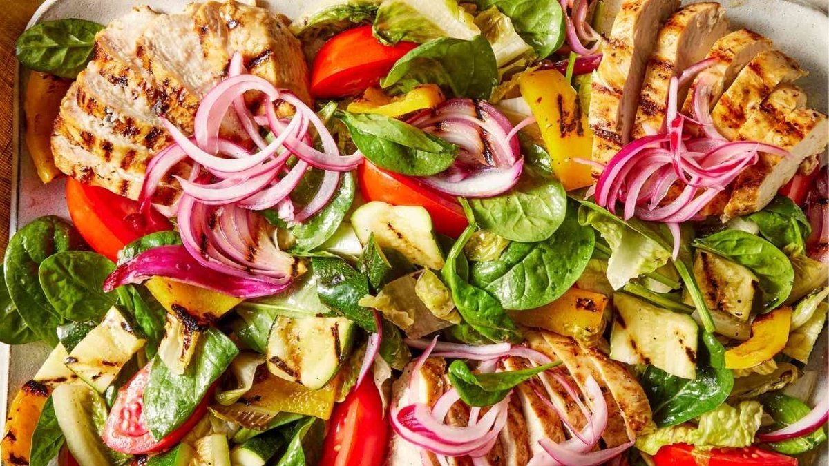 Top 10 Healthy Protein Salad Recipes for a Nutritious Lifestyle