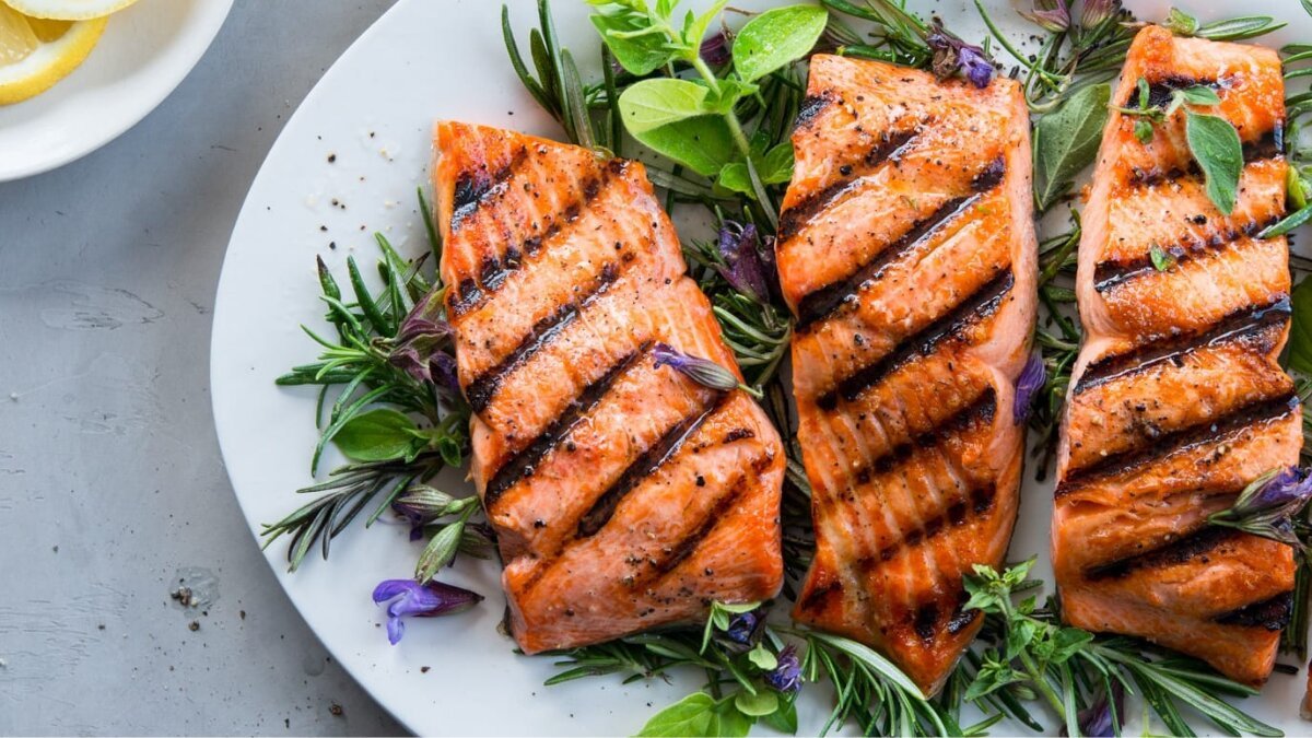 Elevate Your Lunch Game with These 5 Fish Delights