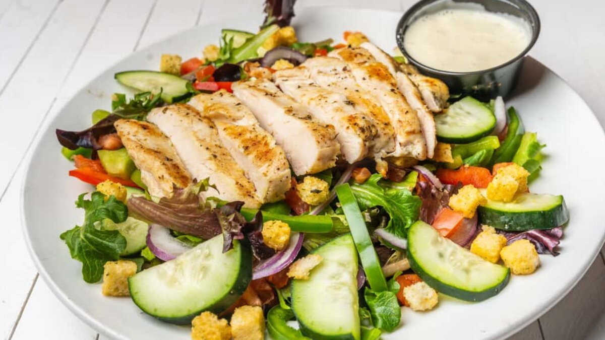 Low-Calorie, High-Satisfaction: Top 5 Dinners for Weight loss Journey