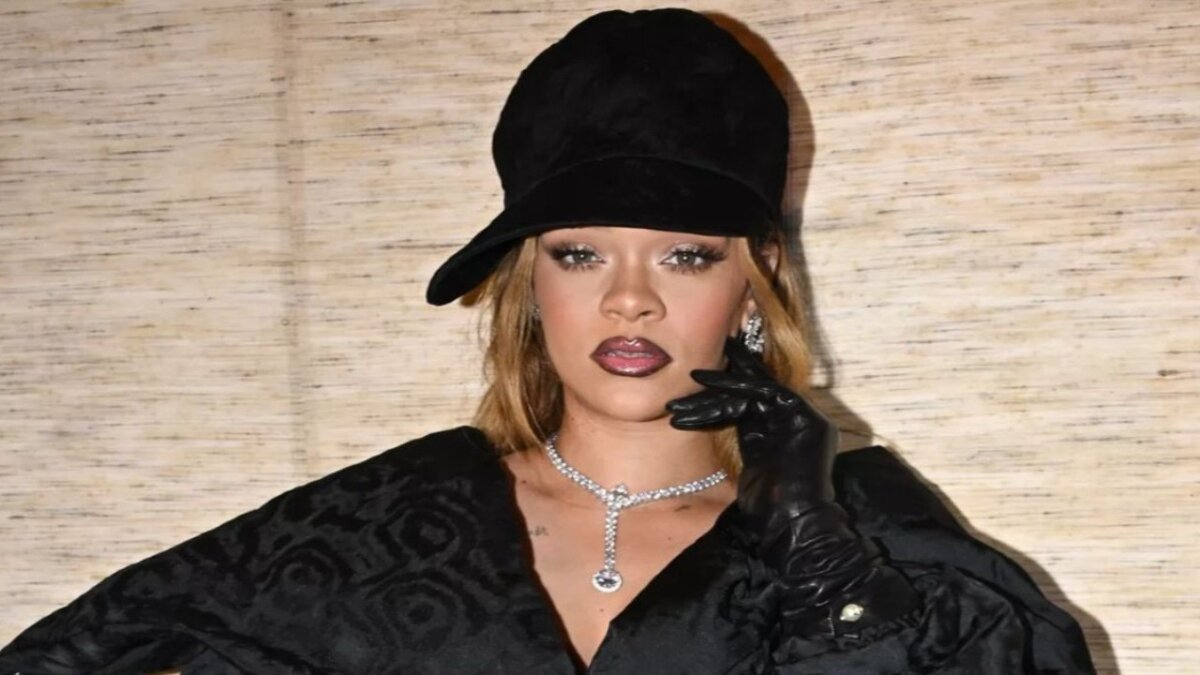 Rihanna smoothly shuts down a commenter on social media who demanded new music