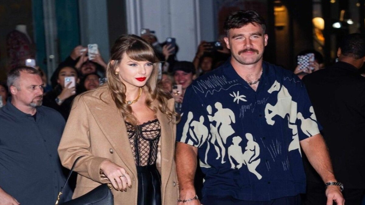 Taylor Swift celebrated after her beau Travis Kelce got his first down during his latest game