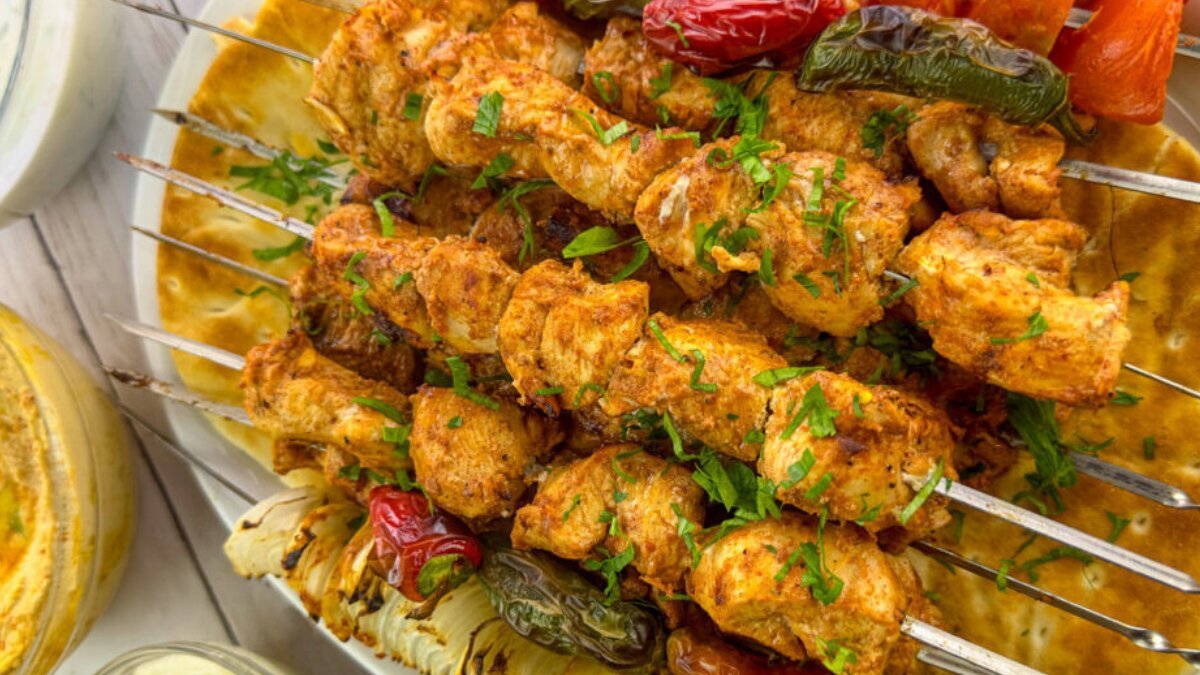 Hosting a Party? These 5 Chicken Kebab Recipes Will Steal the Show