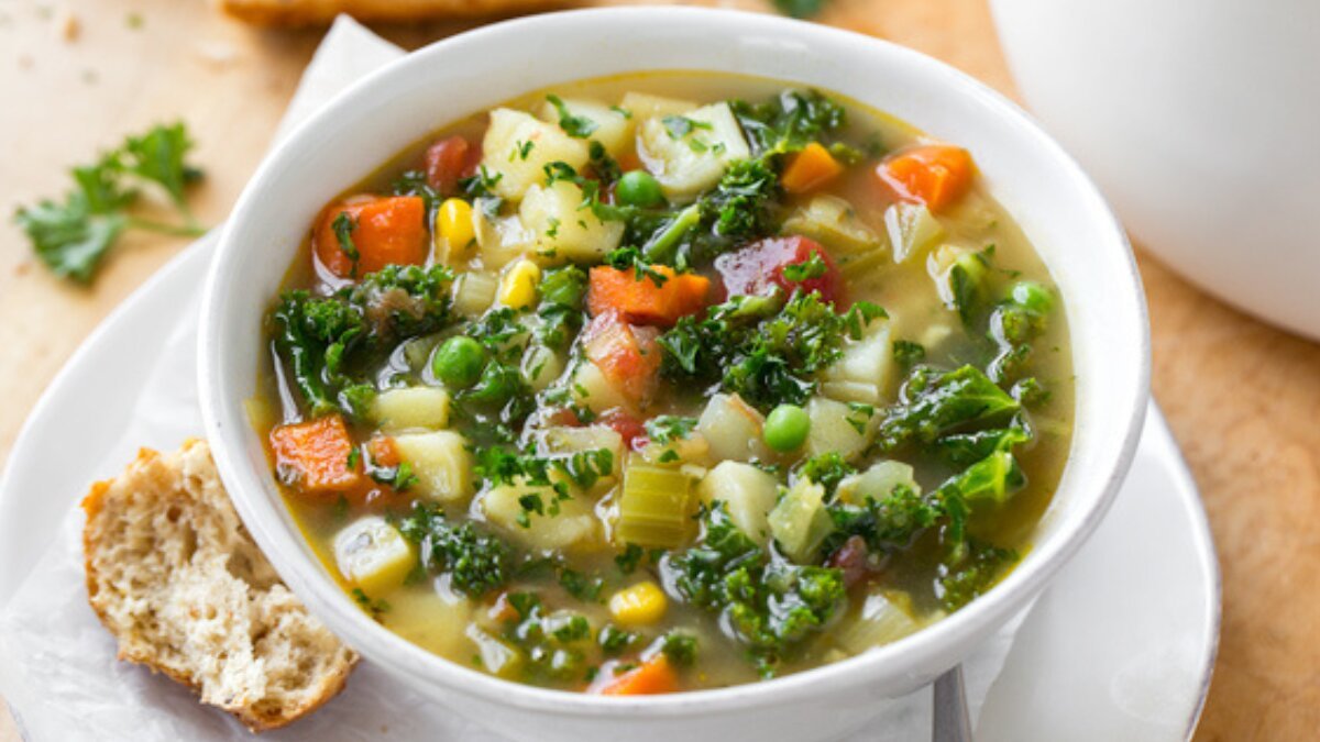 5 Healthy Veg Soups to Boost Your Weight Loss Journey