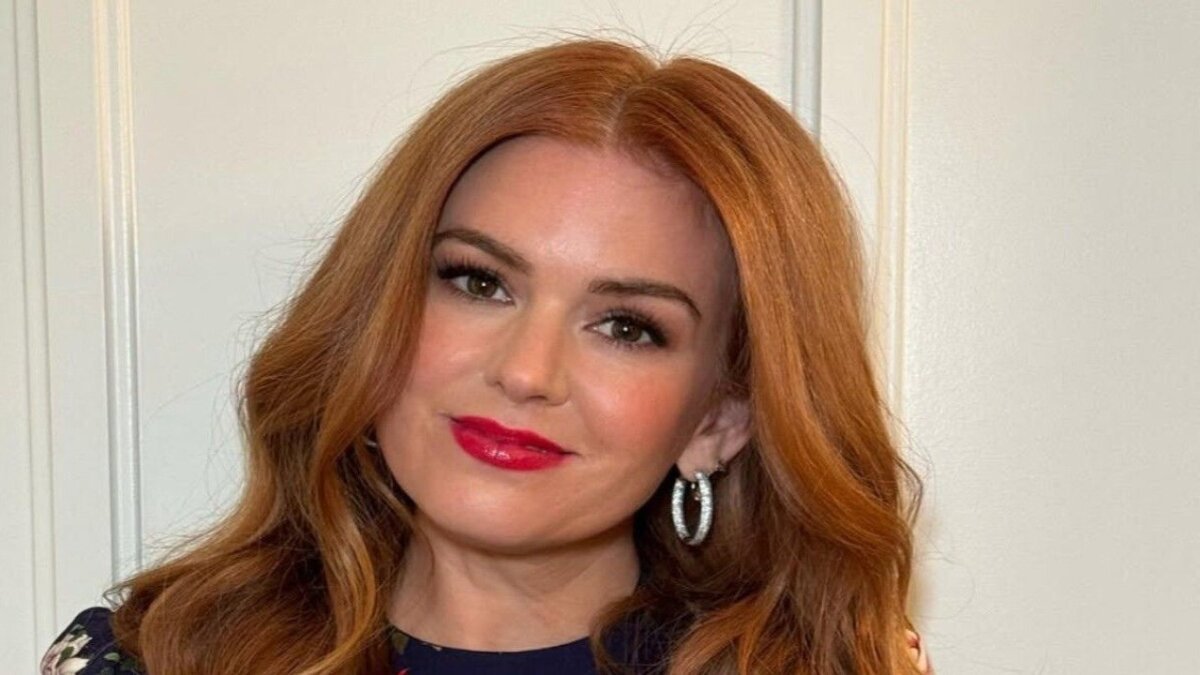 Isla Fisher talks about navigating her split with ex-husband Sacha Baren Cohen