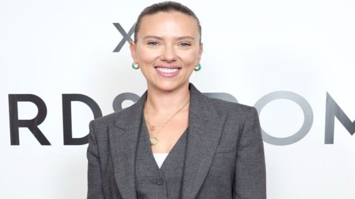 Scarlett Johansson shares why she kept her Jurassic Park obsession hidden from Steven Spielberg