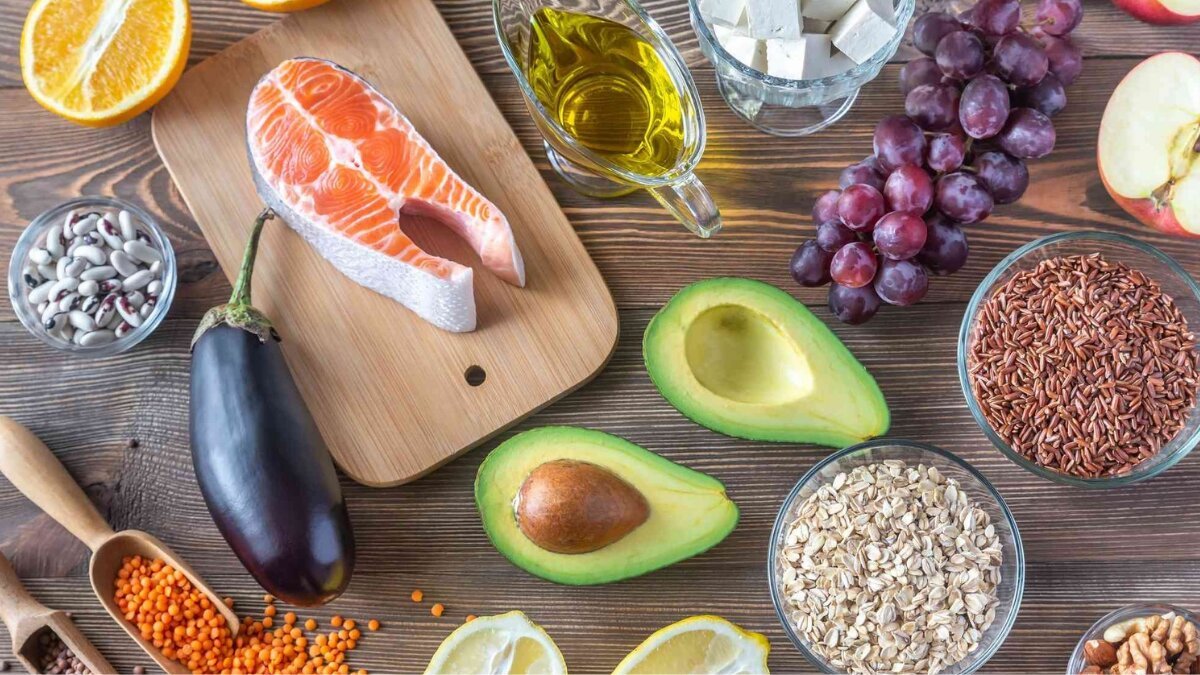 Cholesterol control diet: best and worst foods to manage high cholesterol naturally