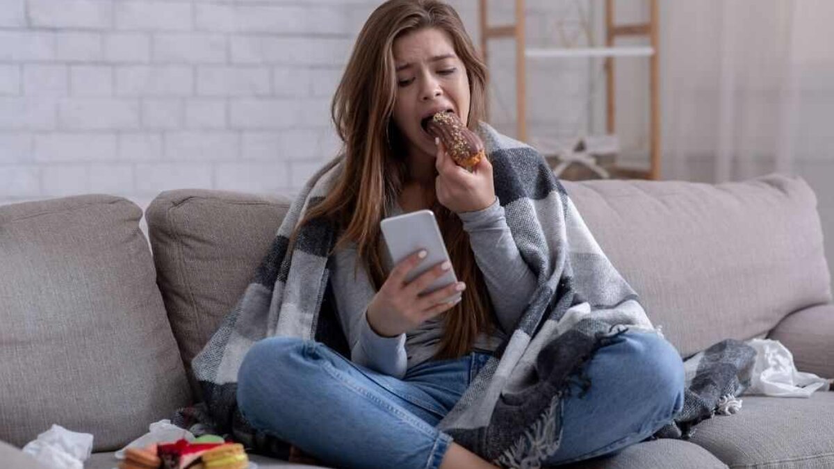 Why do we emotionally eat? Causes, long-term harm and prevention tips that work