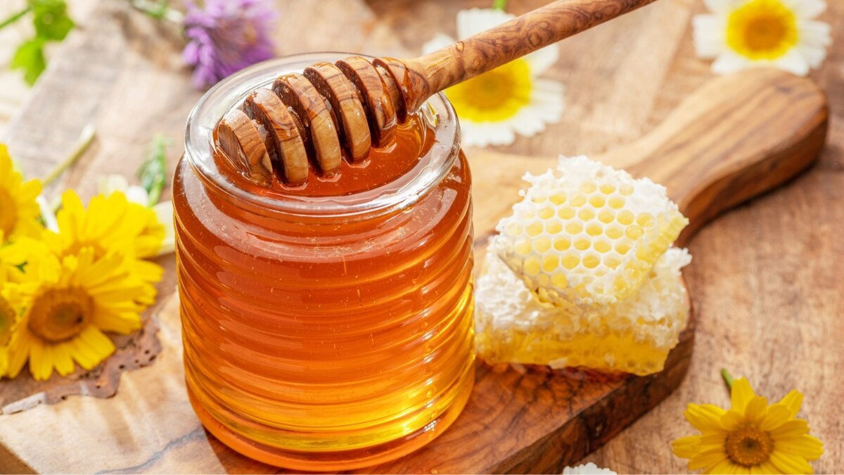 Surprising health benefits of honey: why this natural sweetener deserves a place in your diet