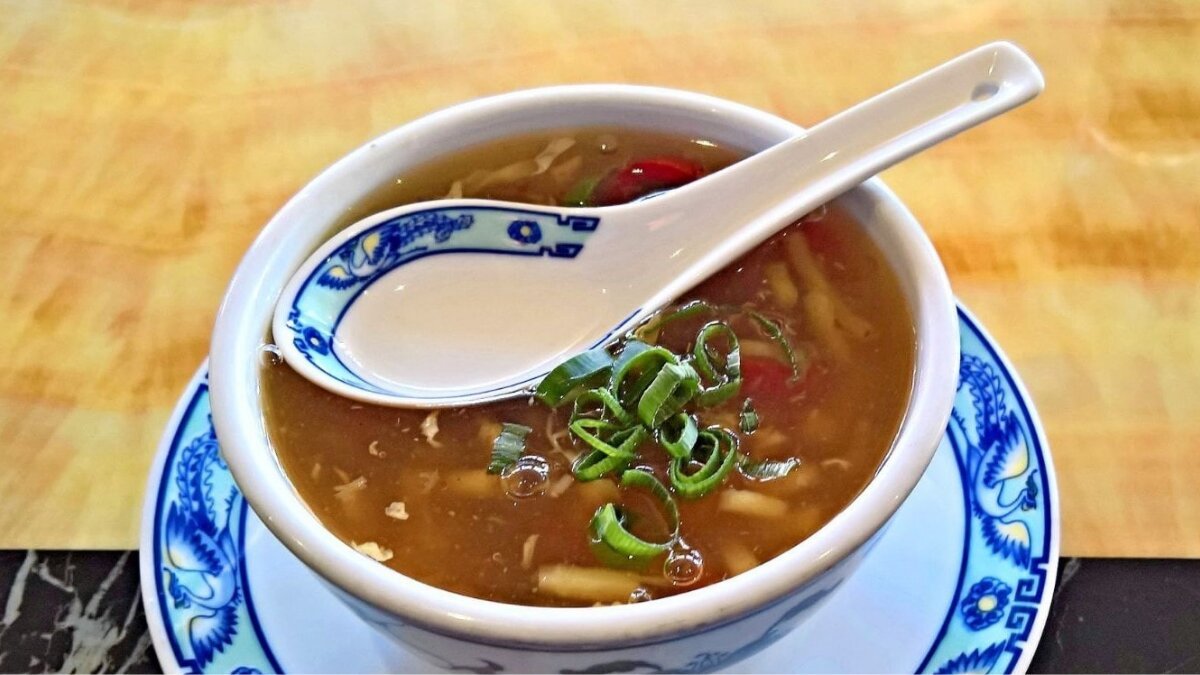 7 Best non-veg soups for a light yet satisfying dinner