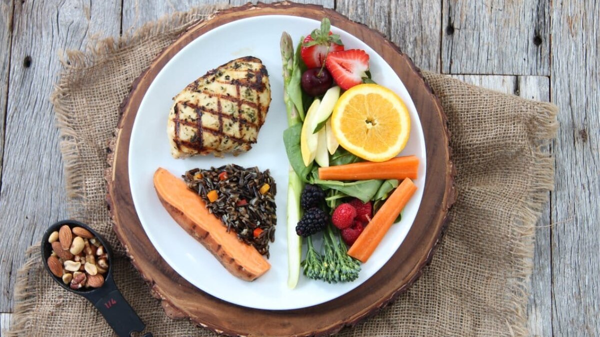 7 Smart and safe steps to reduce calorie intake without harming your health