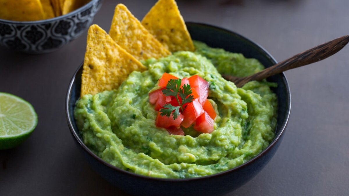 Dip into freshness: make classic guacamole in 5 easy steps