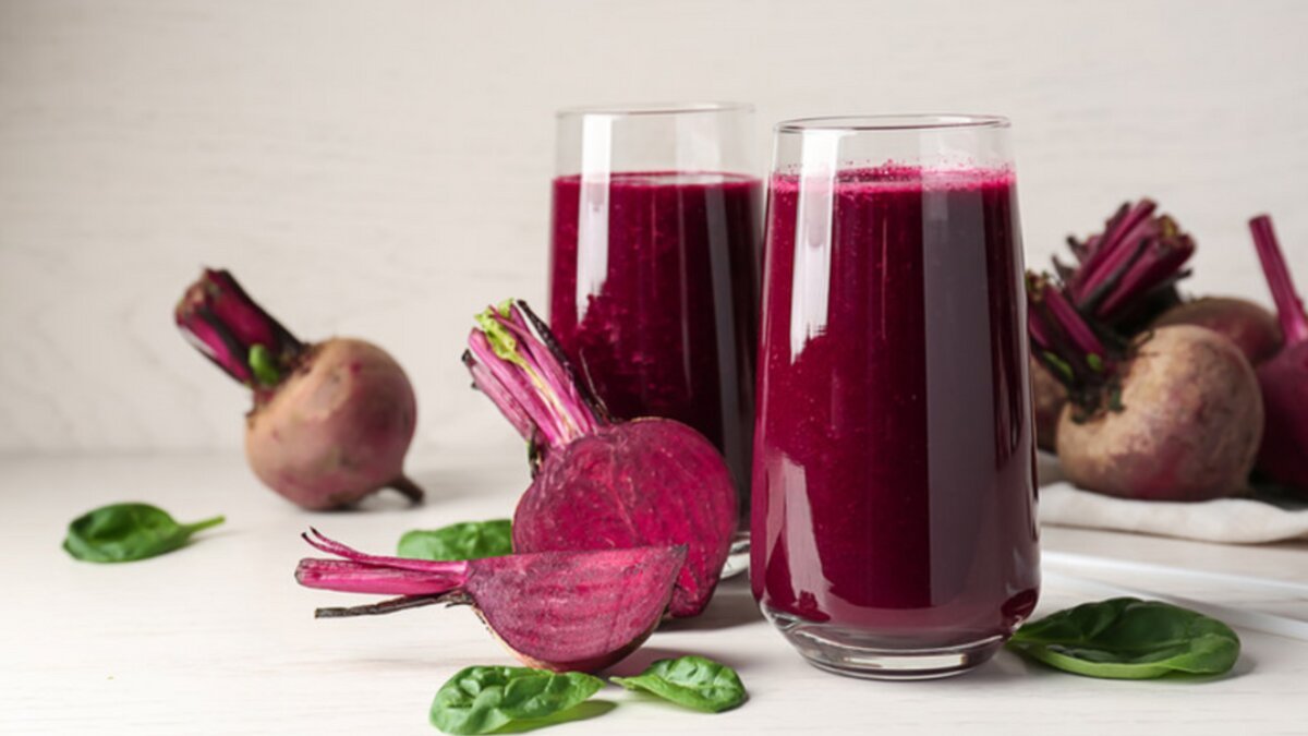 How to make beetroot juice for glowing skin in 5 simple steps