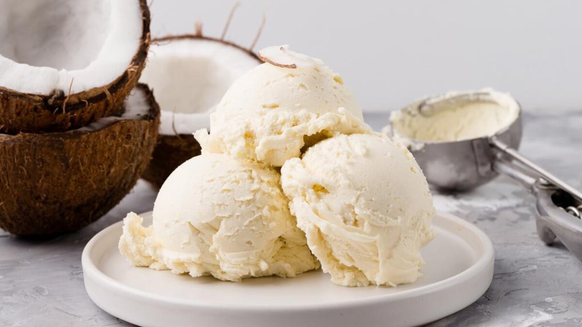 How to make creamy homemade coconut ice cream in 5 simple steps