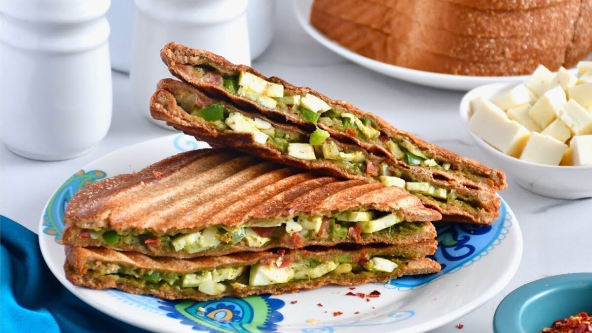 Green goodness in every bite: make paneer pesto sandwich in 5 easy steps