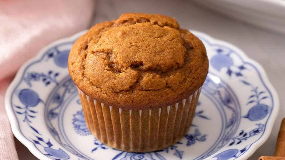 Bake soft and fluffy pumpkin muffins at home in just 5 simple steps