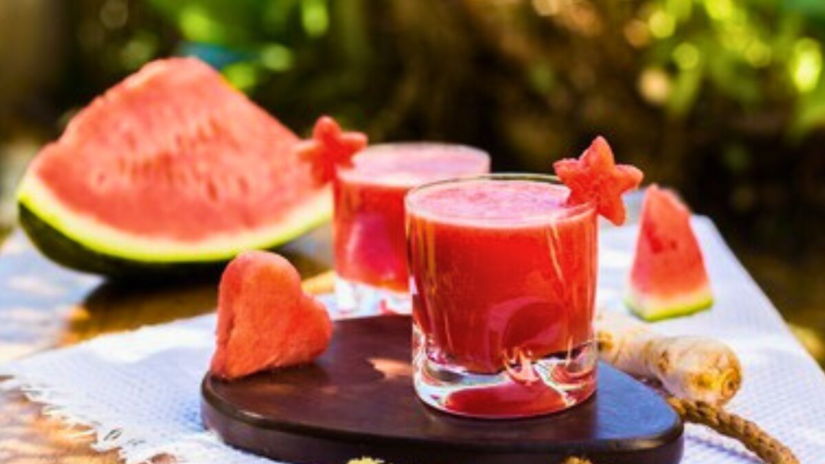 Fire up your summer with this spicy watermelon ginger shot in 5 easy steps
