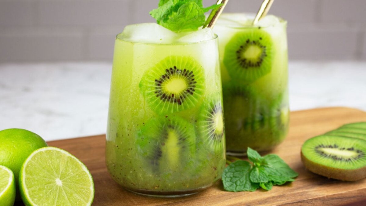 How to make a kiwi jaljeera sparkler at home in 5 refreshing steps