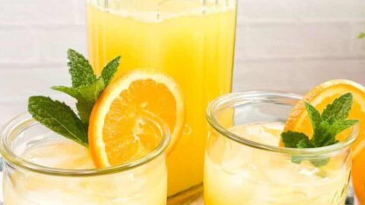 How to make pineapple and orange punch at home in 5 easy steps