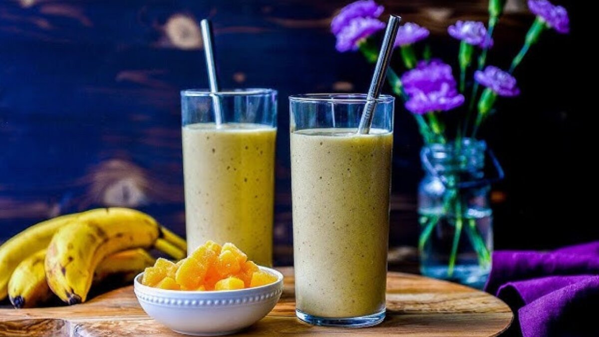 How to make passion fruit banana smoothie in 5 simple steps