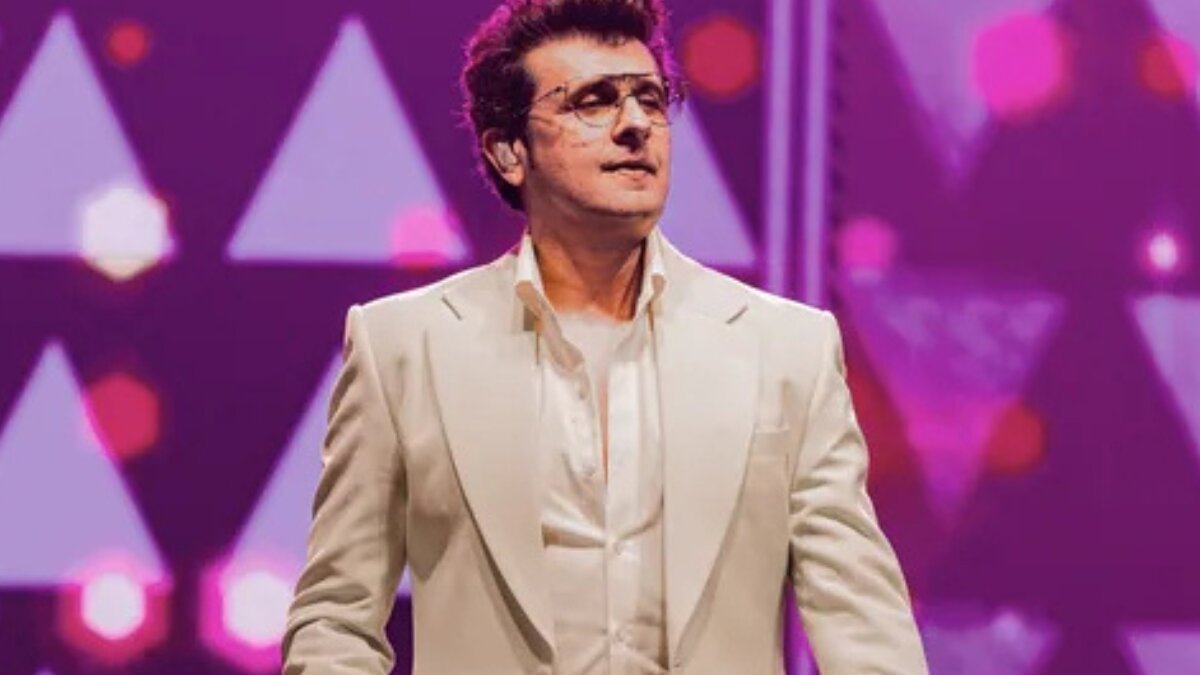 Sonu Nigam announces ‘Satrangi Re’ tour celebrating seven shades of love