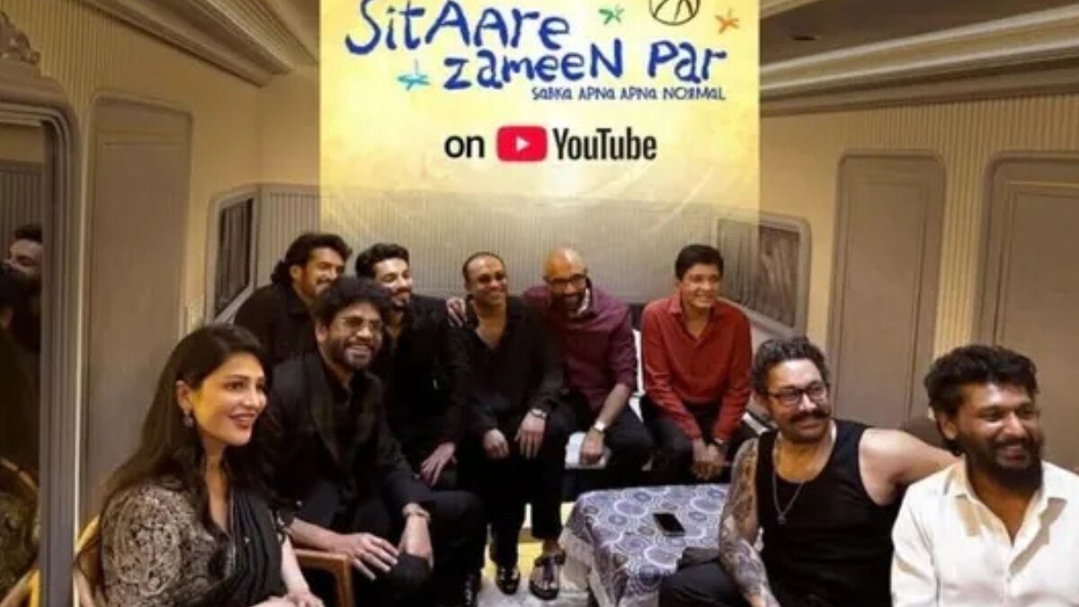 Aamir Khan hosts surprise movie night for Coolie team in his vanity van