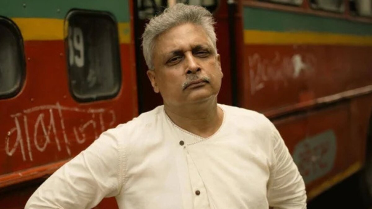 Piyush Mishra calls out Bollywood’s large entourages; praises South industry’s humble culture