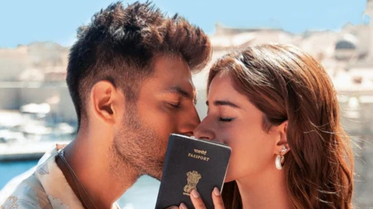 Fans praise Kartik Aaryan’s dance and chemistry with Ananya Panday in Tu Meri Main Tera song