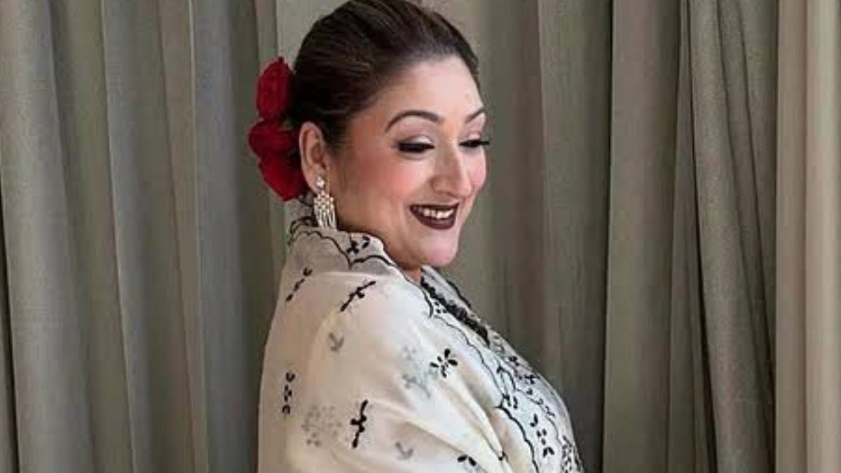 Sunita Ahuja reviews Dhurandhar; calls Akshaye Khanna a standout and praises Ranveer Singh