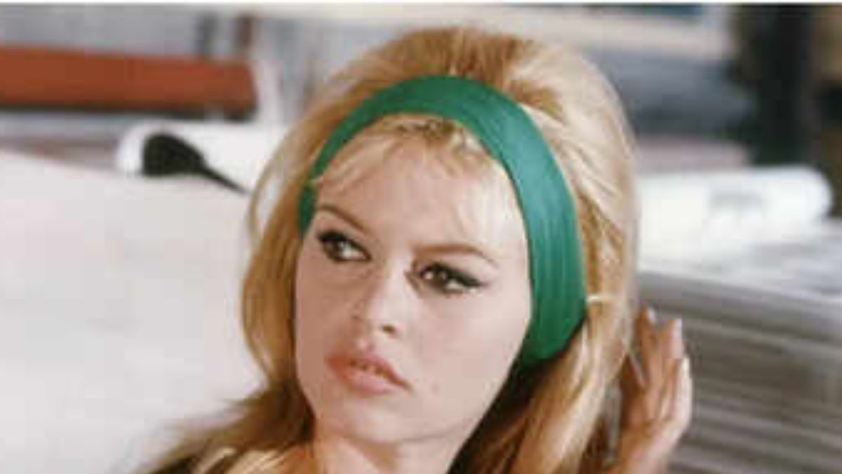 Brigitte Bardot, legendary French film icon, passes away at 91