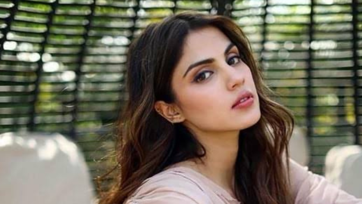 Rhea Chakraborty reflects on 2020 trauma and credits friends for her survival